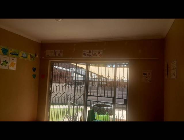 4 BEDROOM HOUSE FOR SALE IN WELGELEGEN